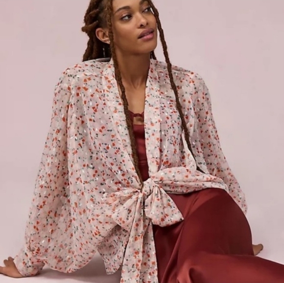 Anthropologie Tops - Anthropologie Pilcro Silver Metallic Accent Kimono Blouse